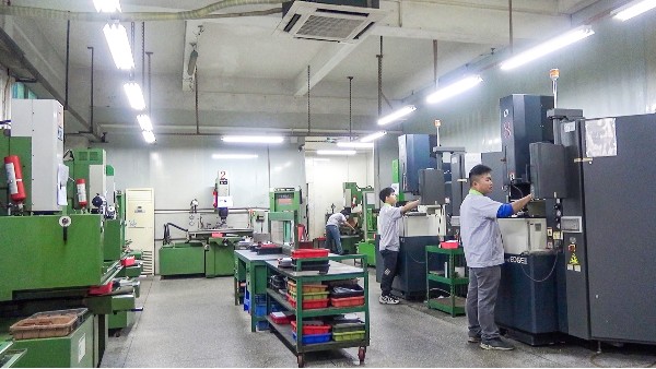 東莞醫(yī)療塑膠模具廠家有哪些？